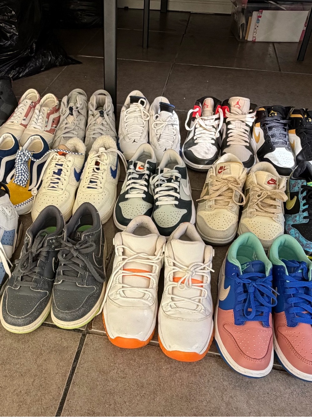 Shoes - Picture 4 of 4